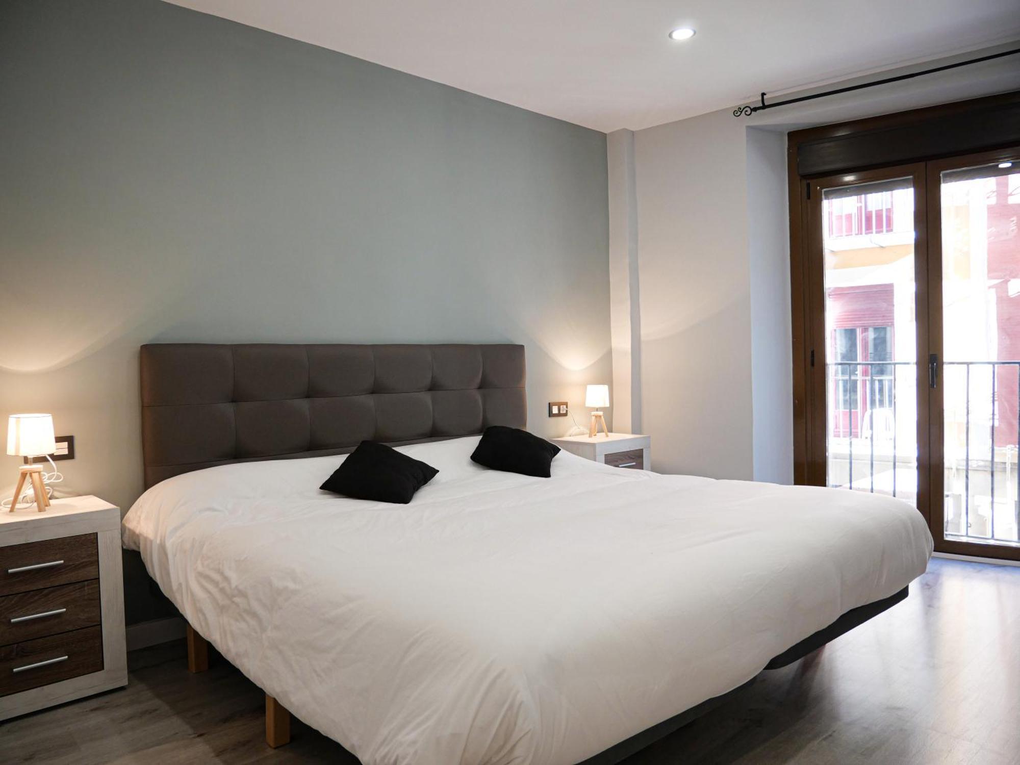 Espacioso Apartamento En El Centro De Pamplona Exteriör bild