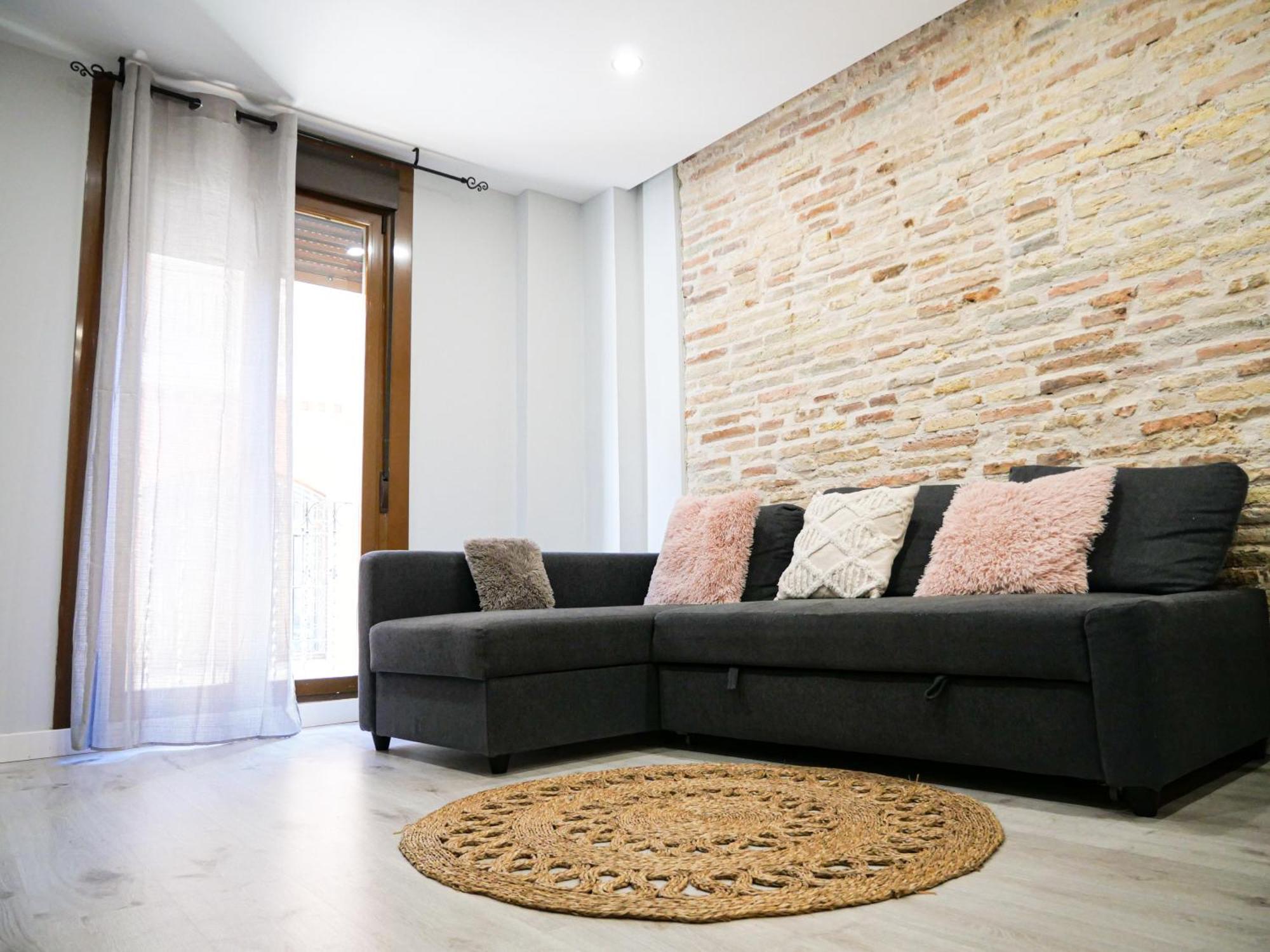 Espacioso Apartamento En El Centro De Pamplona Exteriör bild